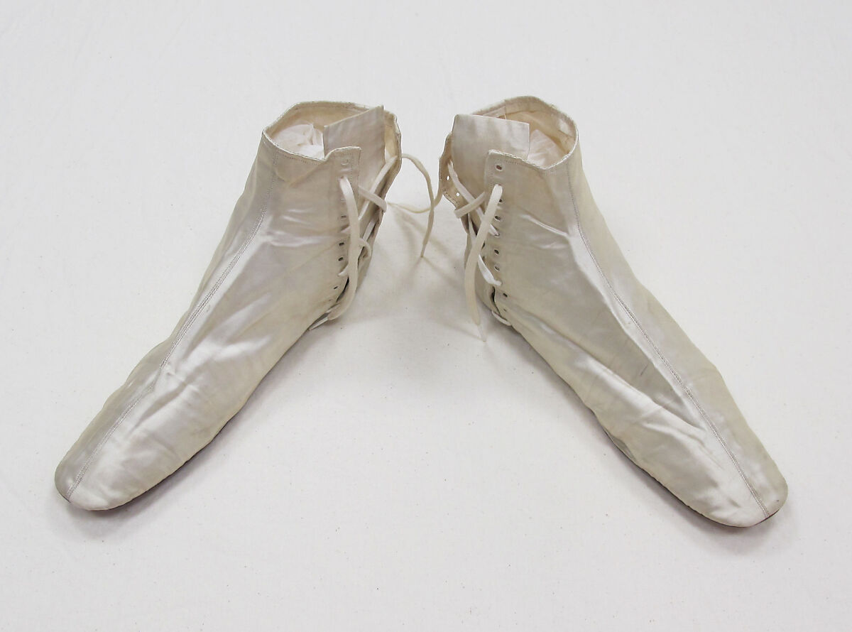 Shoes, silk, leather, cotton, probably British