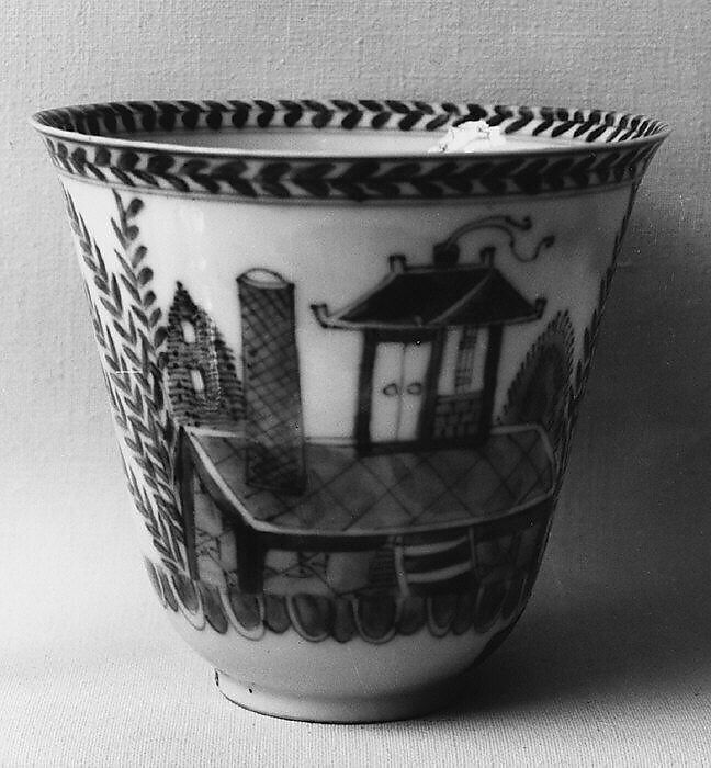 Beaker, Hard-paste porcelain, Chinese, for Dutch market 