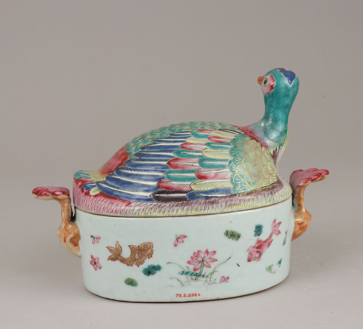 Tureen with cover, Hard-paste porcelain, Chinese, possibly for Portuguese market