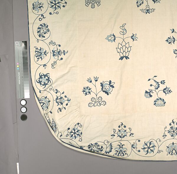 Embroidered coverlet, Linen embroidered with linen thread, American