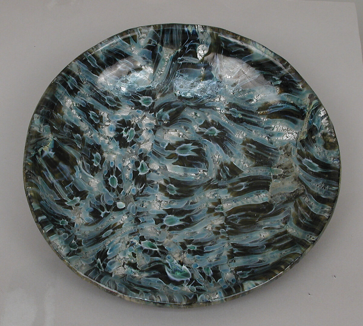 Dish, Venezia-Murano Company (Italian 1872–1909), Glass, Italian, Venice (Murano)
