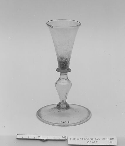 Cordial glass