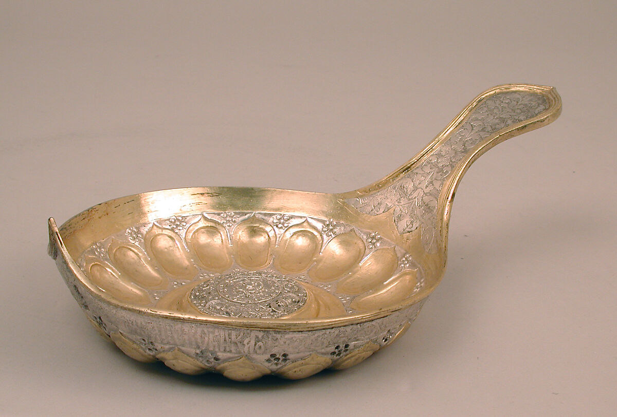 Ladle (Puisoir), Silver, parcel gilt, British, after Russian original 