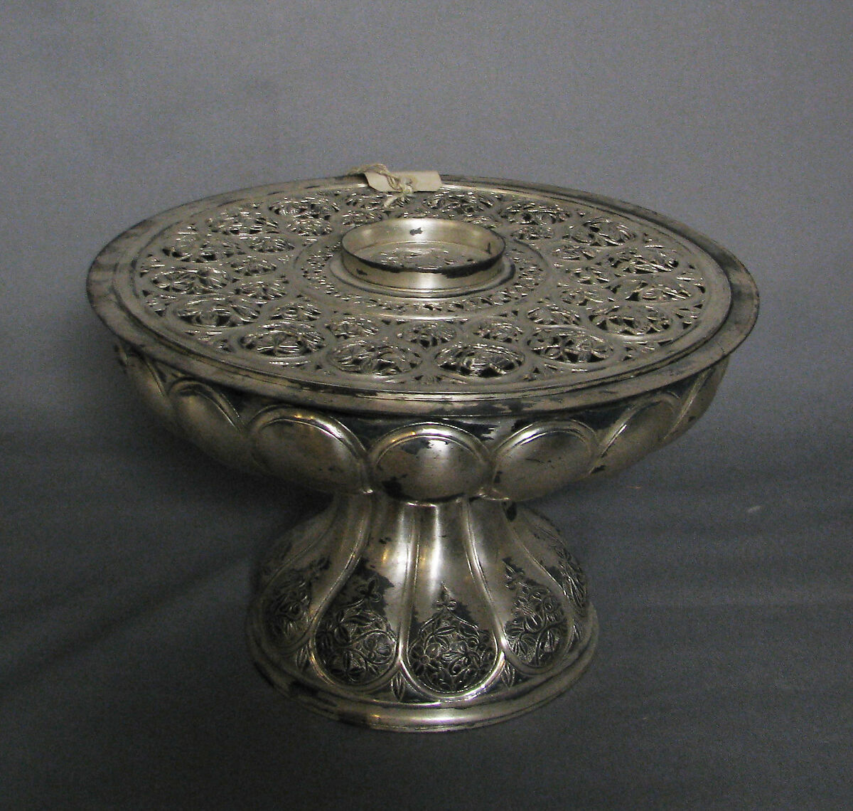 Bowl or basin, Silver on base metal, British, after Russian original 
