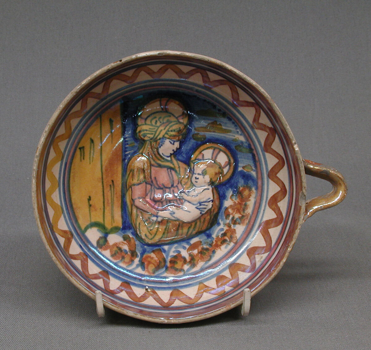 Bowl, Probably by Maestro Prestino, Maiolica (tin-glazed earthenware), lustered, Italian, Gubbio 