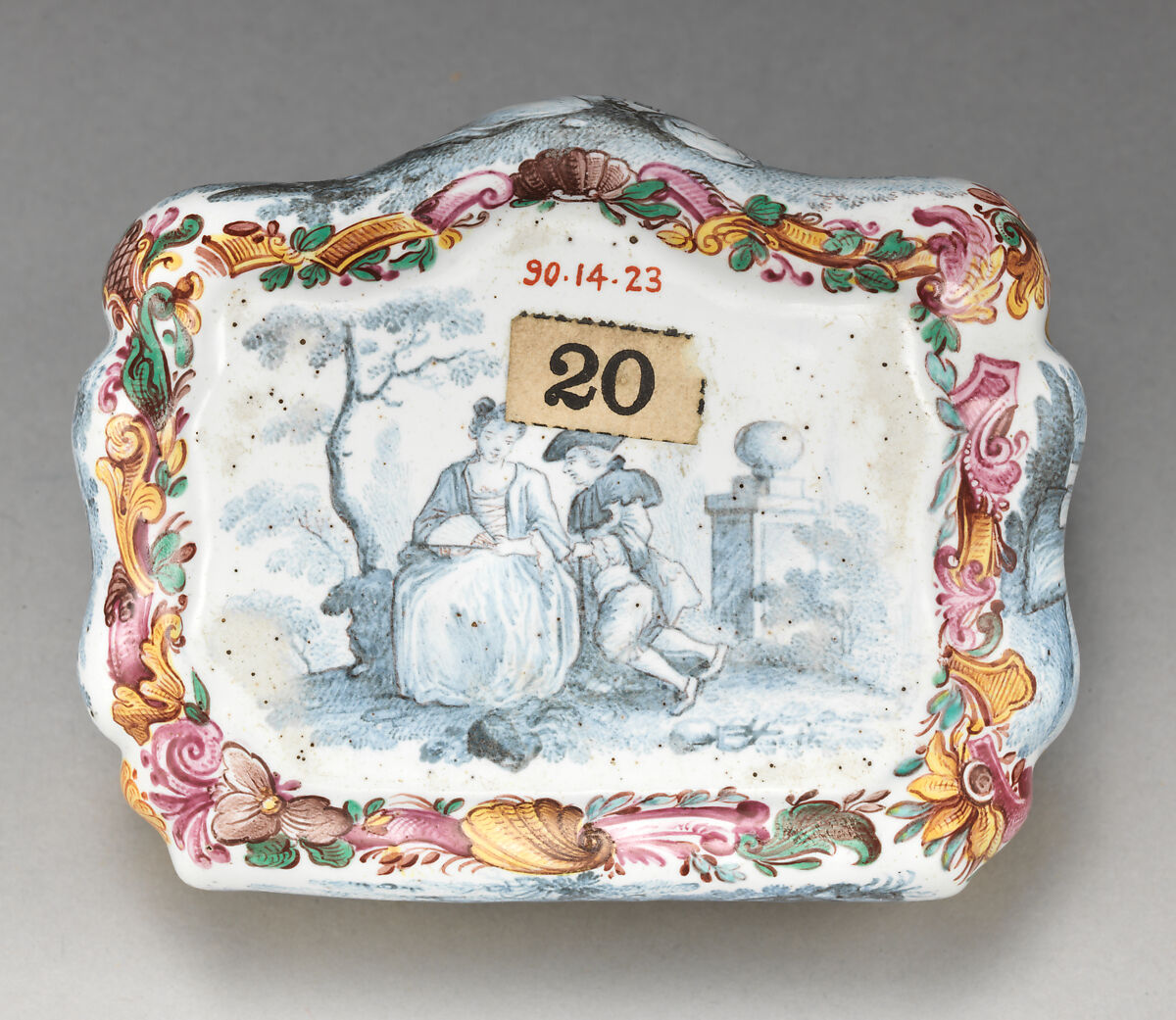Snuffbox, Painted enamel on copper, partly gilt; copper-gilt mounts, German