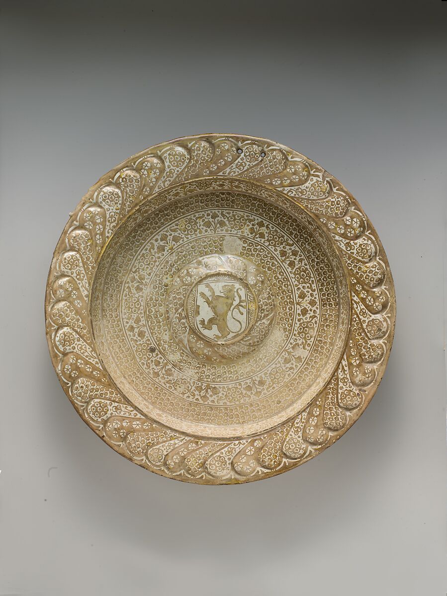 Dish (brasero) with Heraldic Lion, Tin-glazed and luster-painted earthenware, Spanish, Valencia 