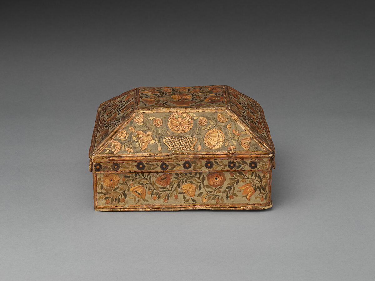 Box, Straw, cardboard, silk, paper lining, probably French 