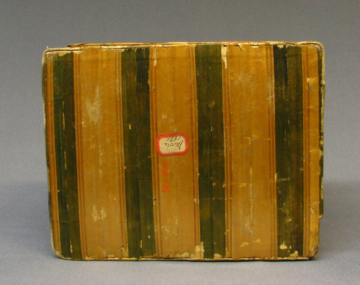 Box, Straw, cardboard, silk, paper lining, probably French
