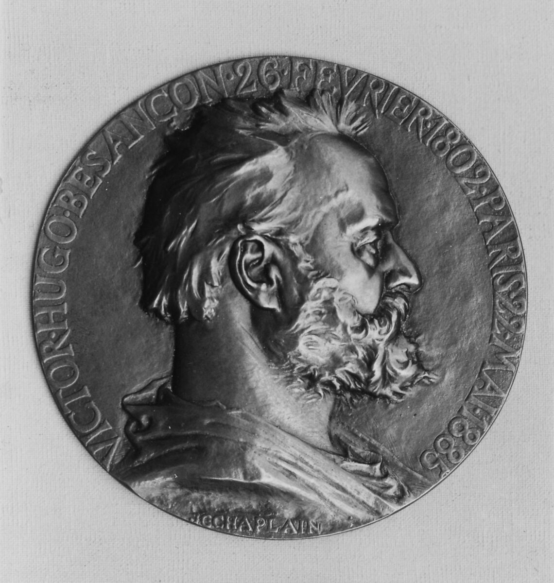 In Honor of Victor Hugo, Novelist, Medalist: Jules-Clément Chaplain (French, Mortagne, Orne 1839–1909 Paris), Bronze, cast - single, French 