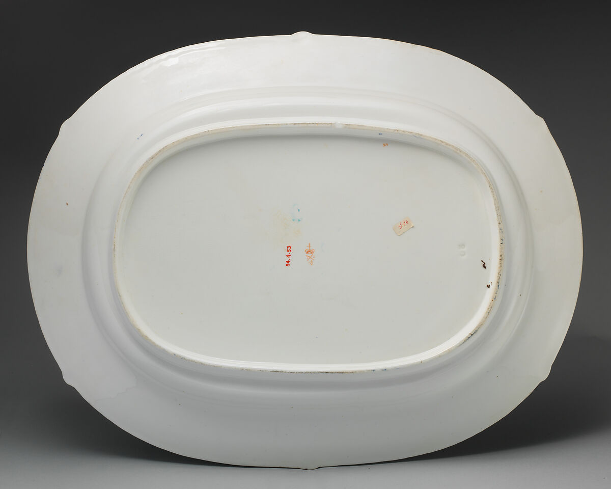 Platter, Crown Derby (British, 1750–present), Soft-paste porcelain, British, Crown Derby