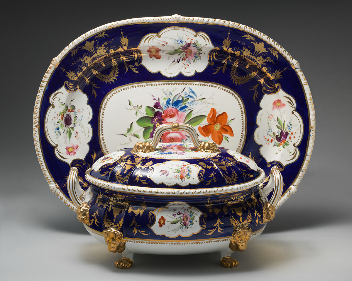 Platter, Crown Derby (British, 1750–present), Soft-paste porcelain, British, Crown Derby