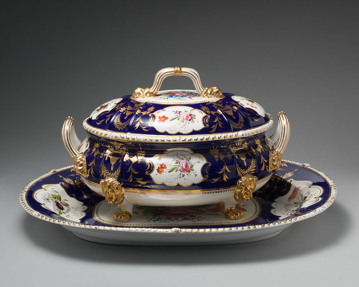 Platter, Crown Derby (British, 1750–present), Soft-paste porcelain, British, Crown Derby