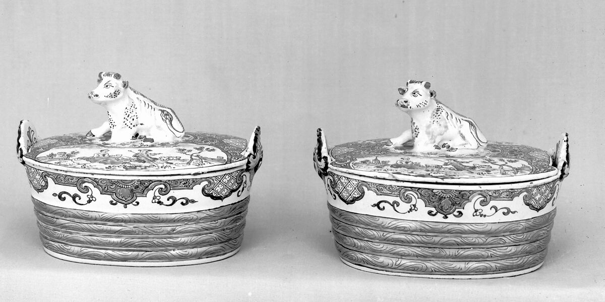 Pair of butter dishes, Tin-glazed earthenware, Dutch, Delft 