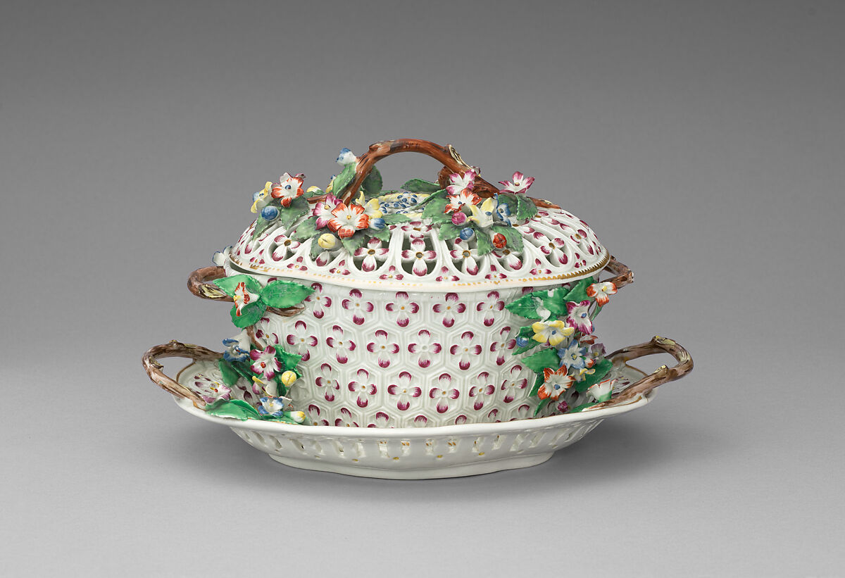Stand, Worcester factory (British, 1751–2008), Soft-paste porcelain, British, Worcester