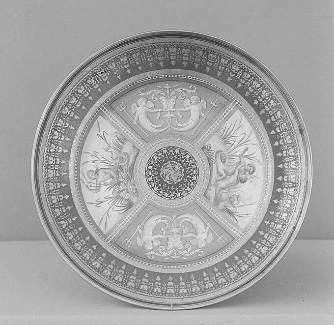 Plate, Imperial Porcelain Manufactory  (Vienna, 1744–1864), Hard-paste porcelain, Austrian, Vienna 