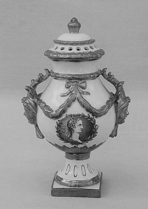 Vase (part of a garniture), Fürstenberg Porcelain Manufactory (German, founded 1747), Hard-paste porcelain, German, Fürstenberg 