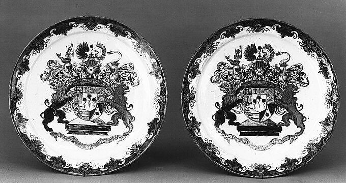Pair of plates, Tin-glazed earthenware, Dutch, Delft 