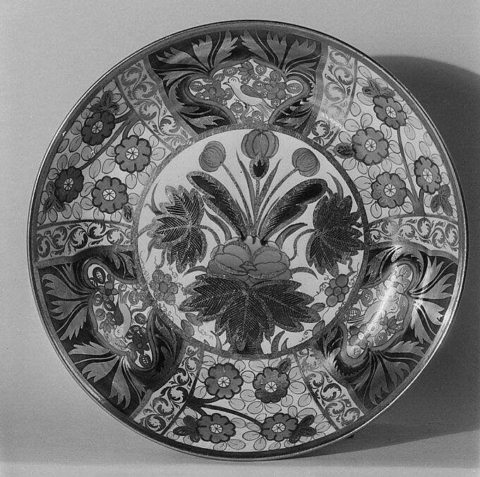 Saucer (part of a service), J. Spode, Soft-paste porcelain, British, Stoke-on-Trent, Staffordshire 