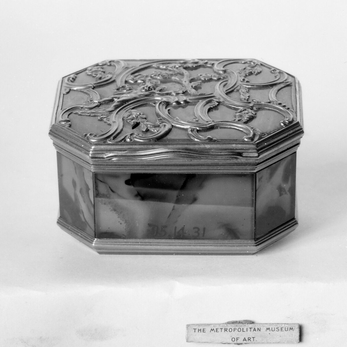 Box, Agate, gold, British