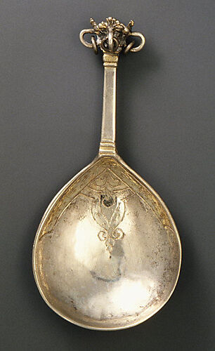 Crown-top spoon (one of three)