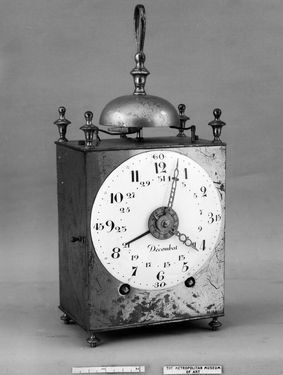 Portable clock, Clockmaker: Décombat, Brass, enamel, possibly French 