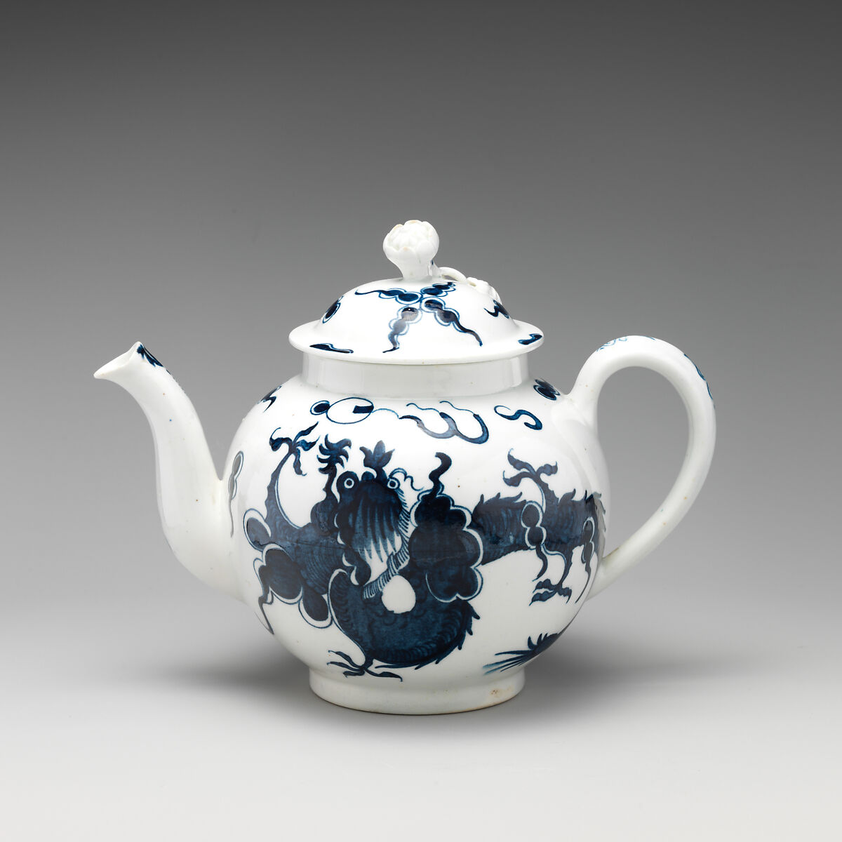 Teapot, Lowestoft (British, 1757–ca. 1803), Soft-paste porcelain, British, Lowestoft 