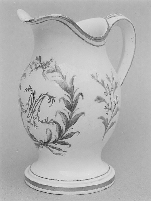 Jug, Real Fabrica de Buen Retiro (Spanish), Soft-paste porcelain, Spanish, Madrid (Buen Retiro) 