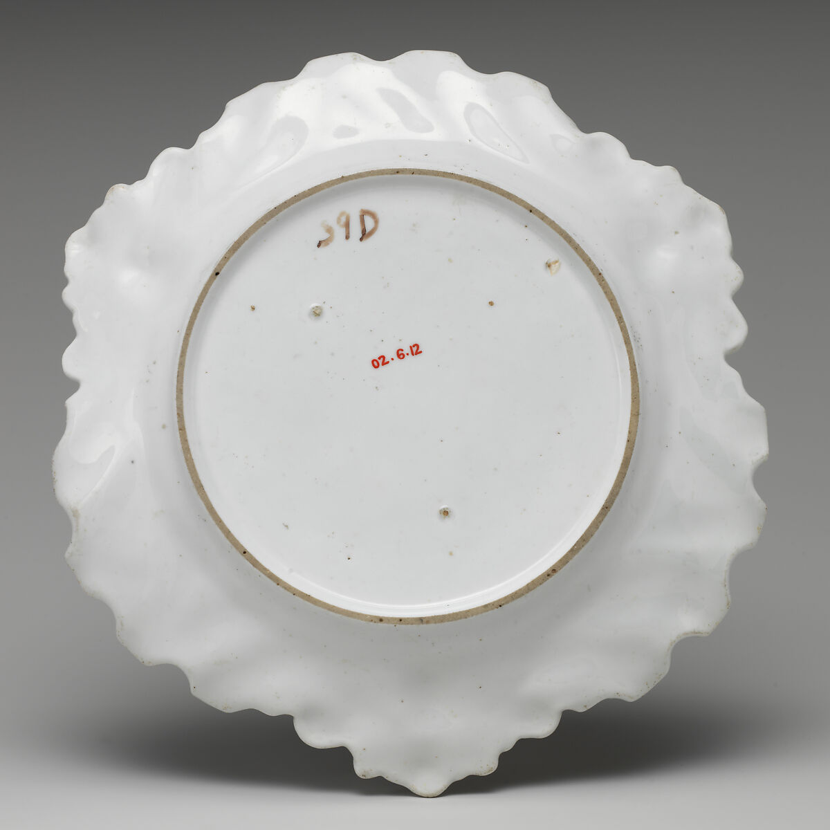 Plate, Chelsea Porcelain Manufactory (British, 1744–1784), Hard-paste porcelain, British, Chelsea
