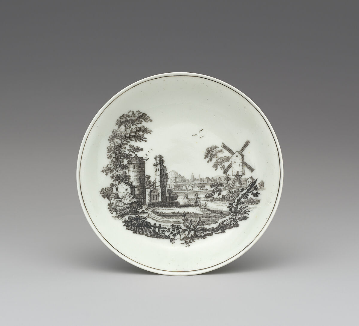 Cup and saucer, Worcester factory (British, 1751–2008), Soft-paste porcelain, British, Worcester