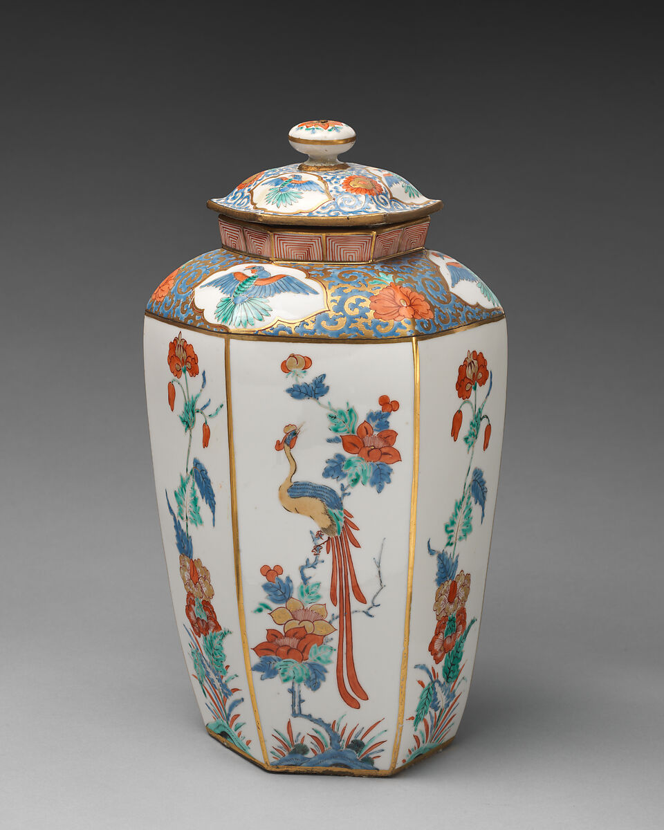 Vase, Chelsea Porcelain Manufactory (British, 1745–1784, Red Anchor Period, ca. 1753–58), Soft-paste porcelain, British, Chelsea 