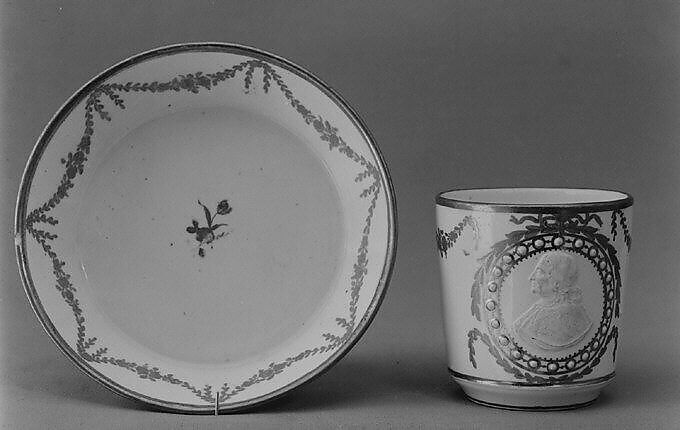 Cup and saucer, Fulda Pottery and Porcelain Manufactory (German, 1764–1789), Hard-paste porcelain, German, Fulda 
