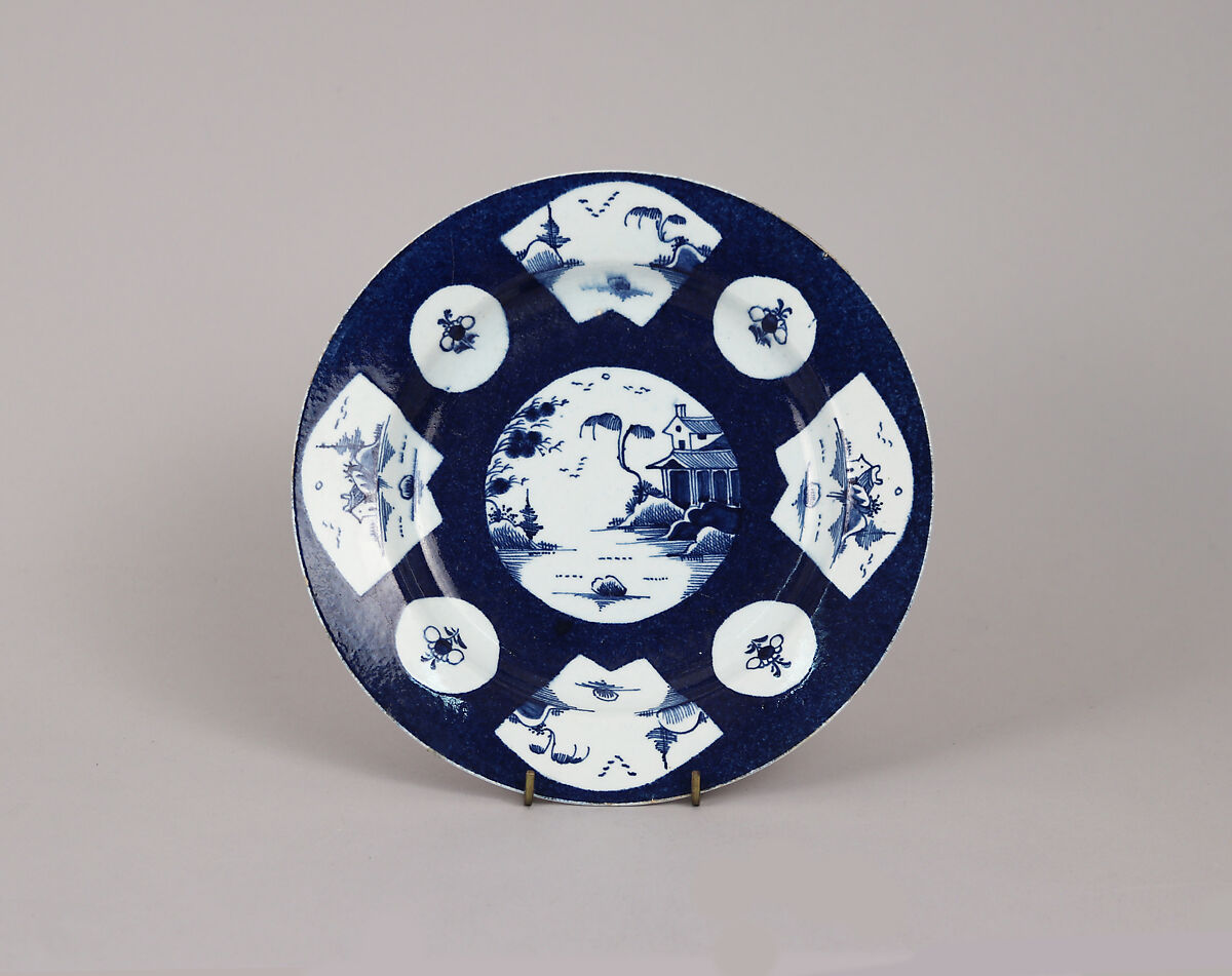 Plate, Bow Porcelain Factory (British, 1747–1776), Soft-paste porcelain, British, Bow, London 