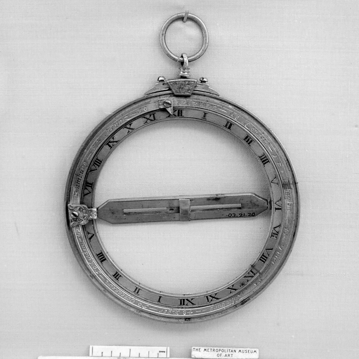 Universal ring sundial, Gilded brass, German