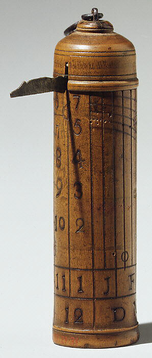Pillar dial, Wood, Southern French