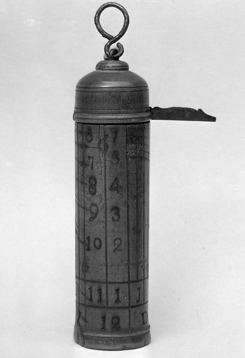 Pillar dial, Wood, Southern French