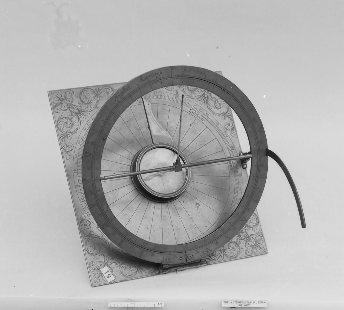Portable equatorial or equinoctial sundial, Angelus Lusuergh, Brass, Italian, Rome 