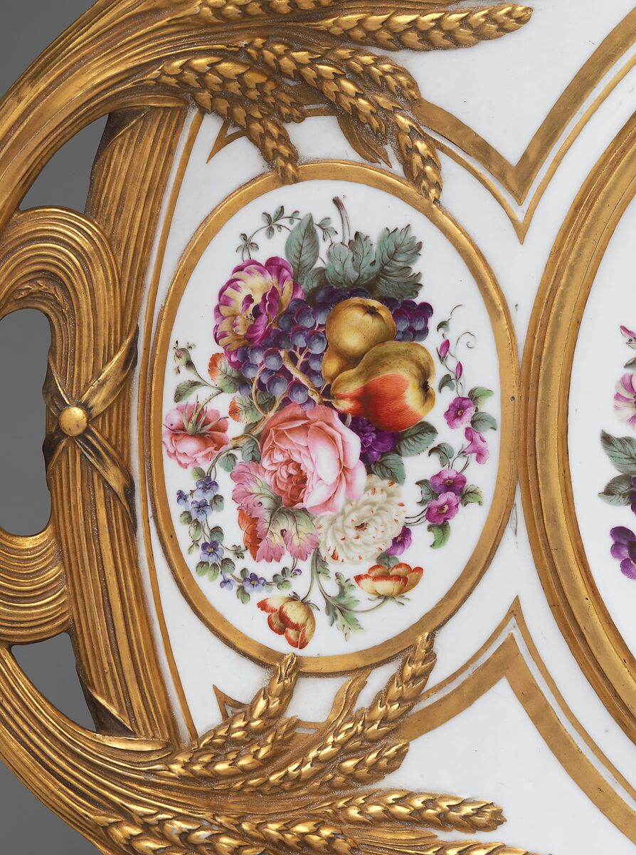 Stand, Sèvres Manufactory (French, 1740–present), Hard-paste porcelain decorated in polychrome enamels, gold, French, Sèvres