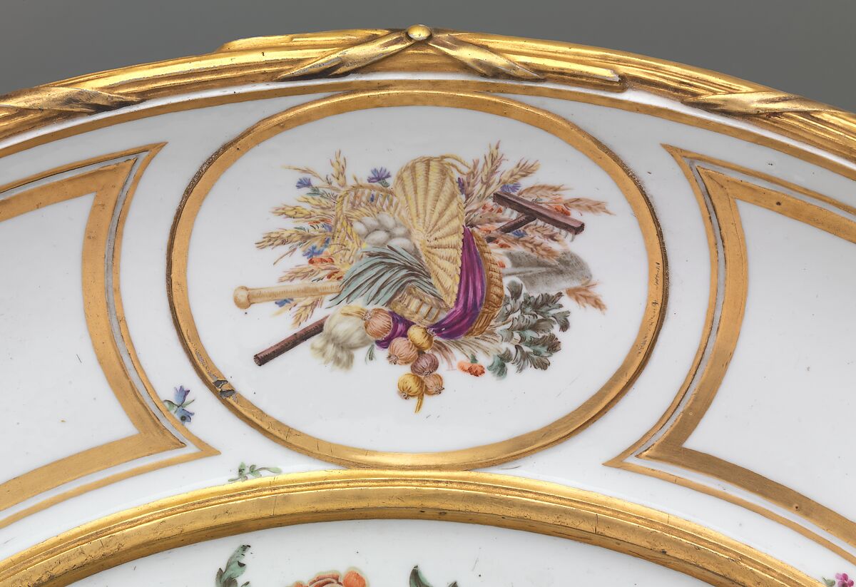 Stand, Sèvres Manufactory (French, 1740–present), Hard-paste porcelain decorated in polychrome enamels, gold, French, Sèvres