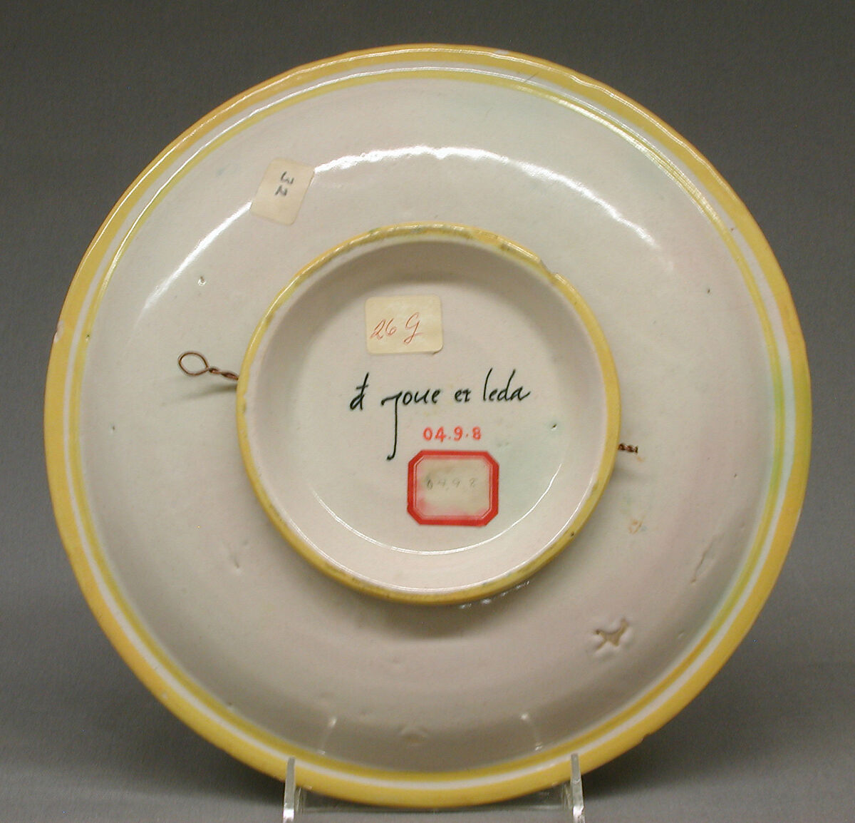 Dish depicting Leda and the Swan, Maiolica (tin-glazed earthenware), Italian, Urbino