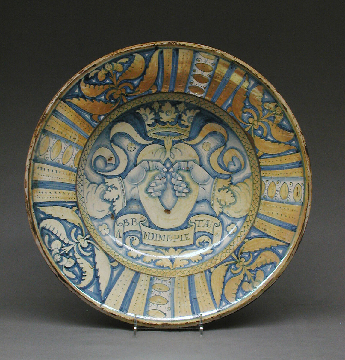 Dish, Maiolica (tin-glazed earthenware), lustered, Italian, Deruta 