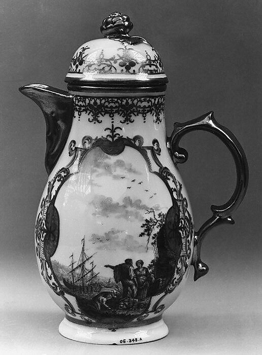Milk jug, Fürstenberg Porcelain Manufactory (German, founded 1747), Hard-paste porcelain, German, Fürstenberg 