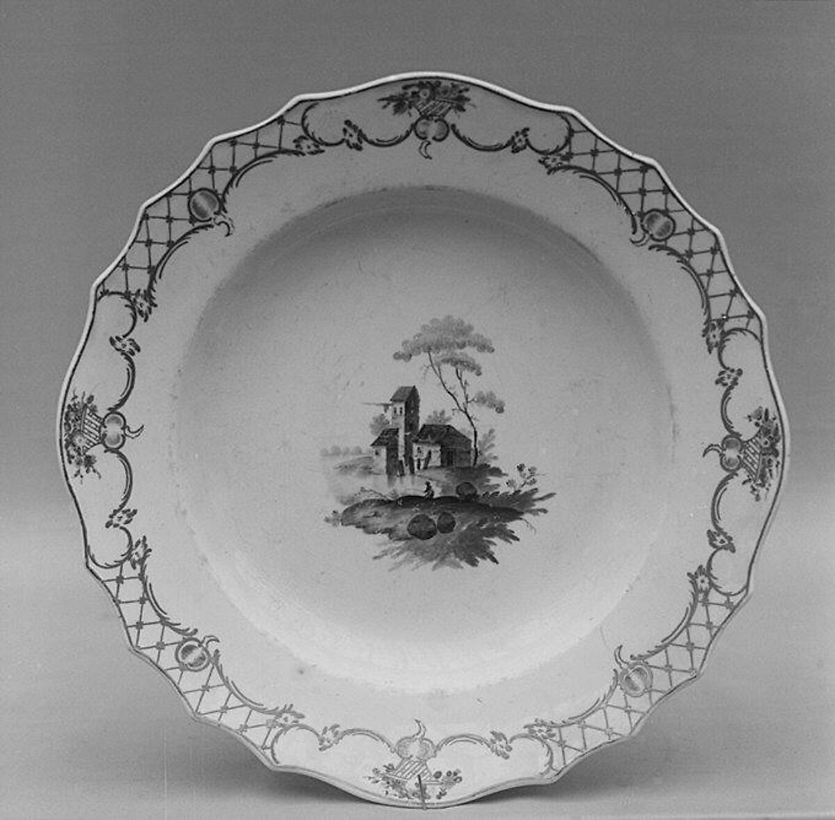 Plate, The Hague, Hard-paste porcelain, Dutch, The Hague 