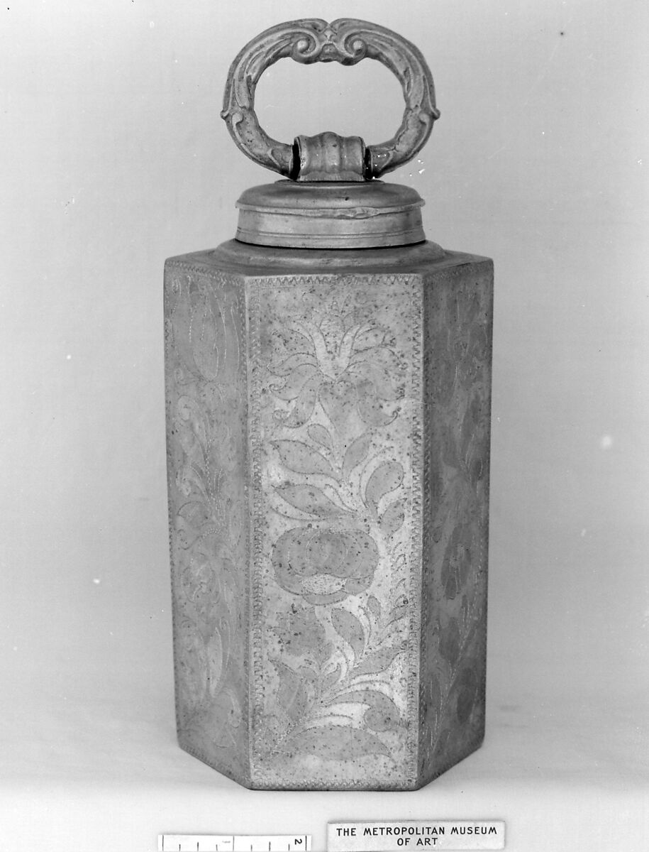 Canister or bottle, Melchior Glatz (master 1686), Pewter, Austrian, Salzburg 