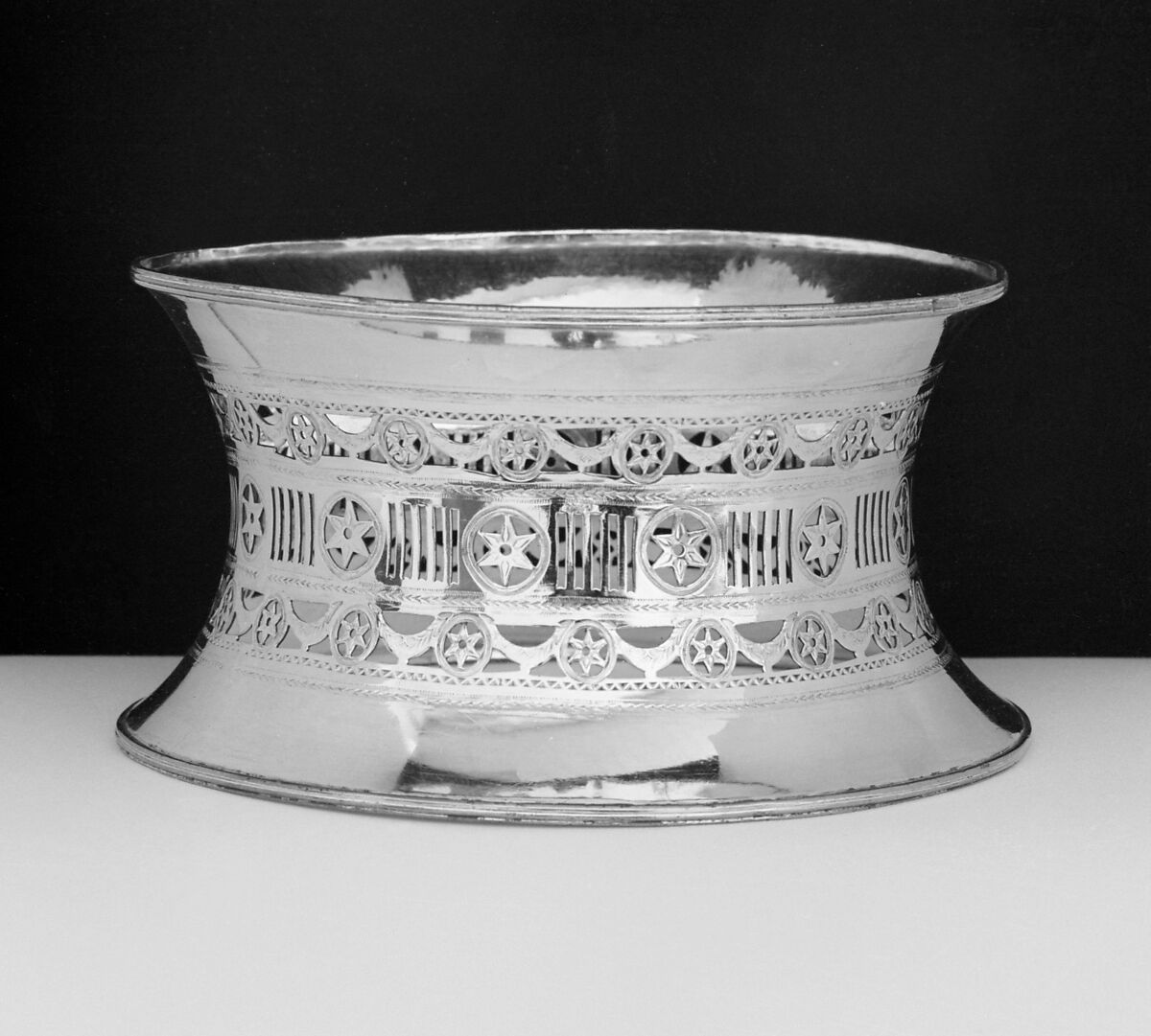 Dish ring, Probably by Tudor and Leader, Sheffield plate, British, Sheffield