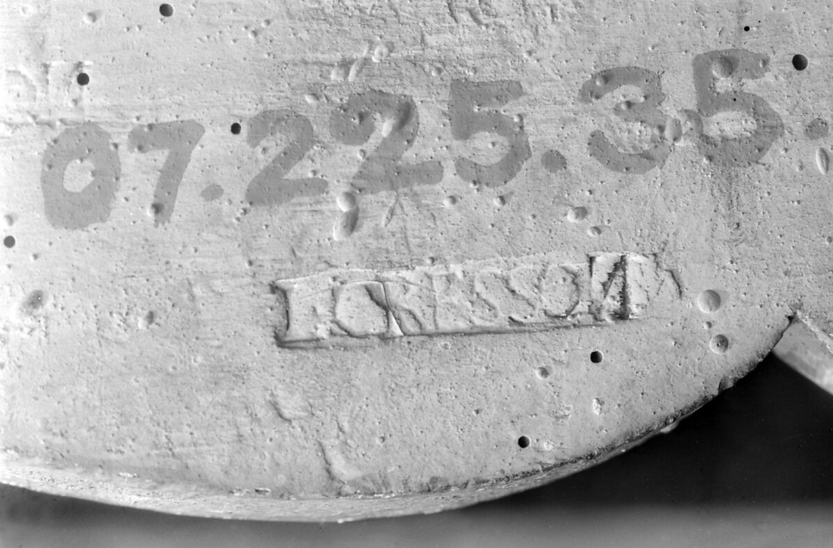 Armchair, Louis I Cresson (French, 1706–1761), Carved and gilded wood; velvet upholstery, French, Paris