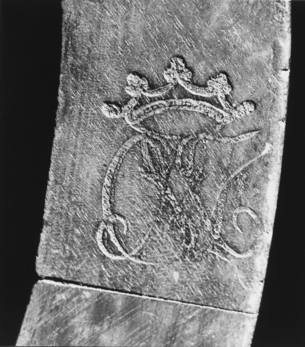 Desk chair (fauteuil de bureau), Mahogany, gilt bronze, contemporary cut voided satin velvet upholstery, French