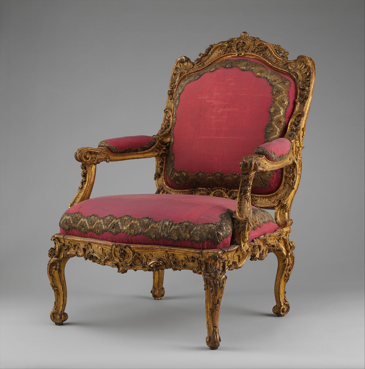 Armchair (Fauteuil à la reine) for Louise-Élisabeth of Parma, Nicolas-Quinibert Foliot, Carved and gilded oak; original silk-velvet upholstery and gold trim, French, Paris and Italian, Parma