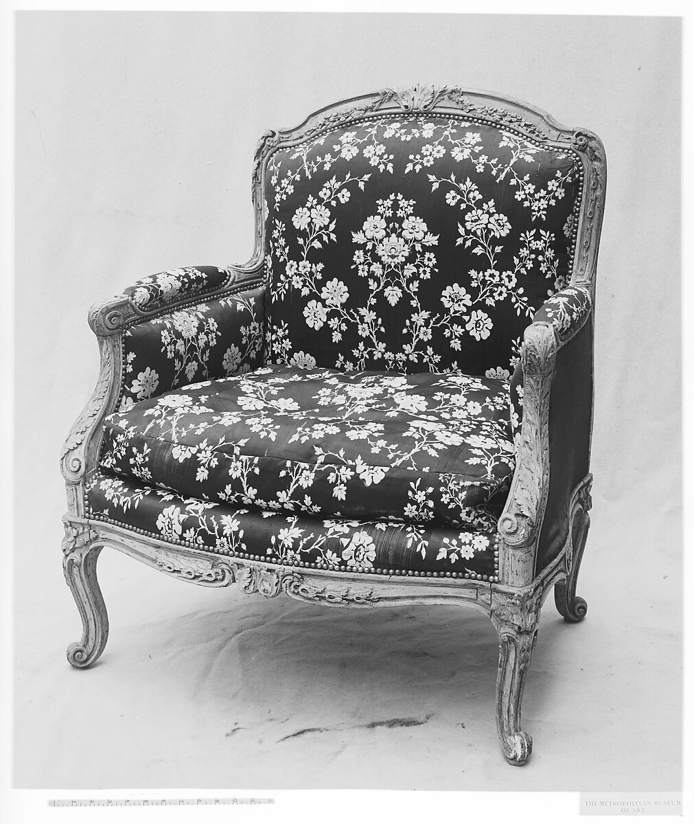 Armchair (bergère), Carved oak, French 
