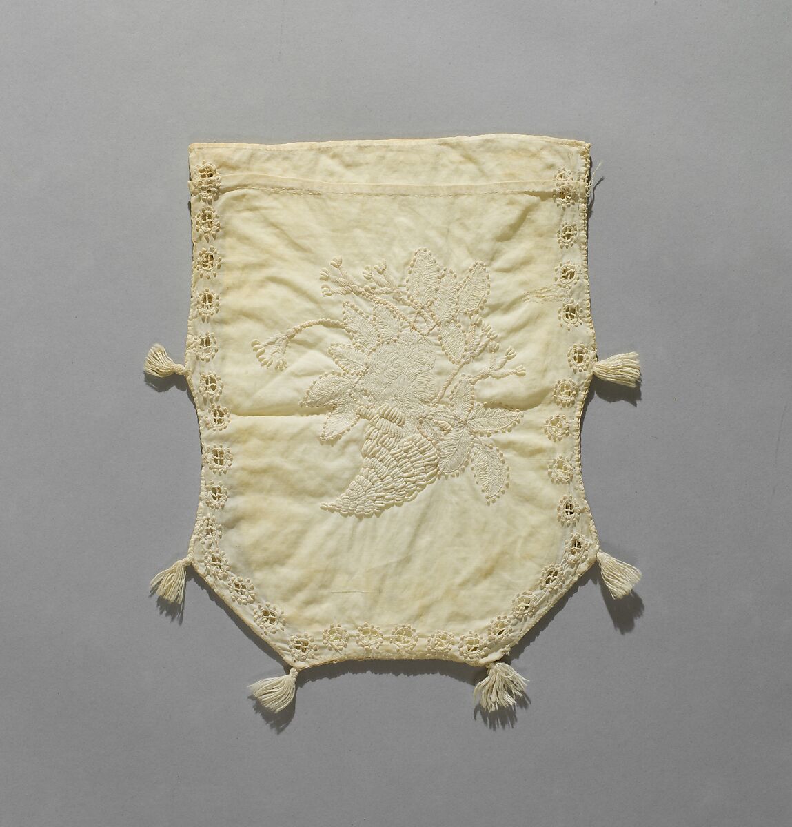 Embroidered Reticule, Martha Kittredge, New England, White cotton thread embroidered on white cotton fabric, American 